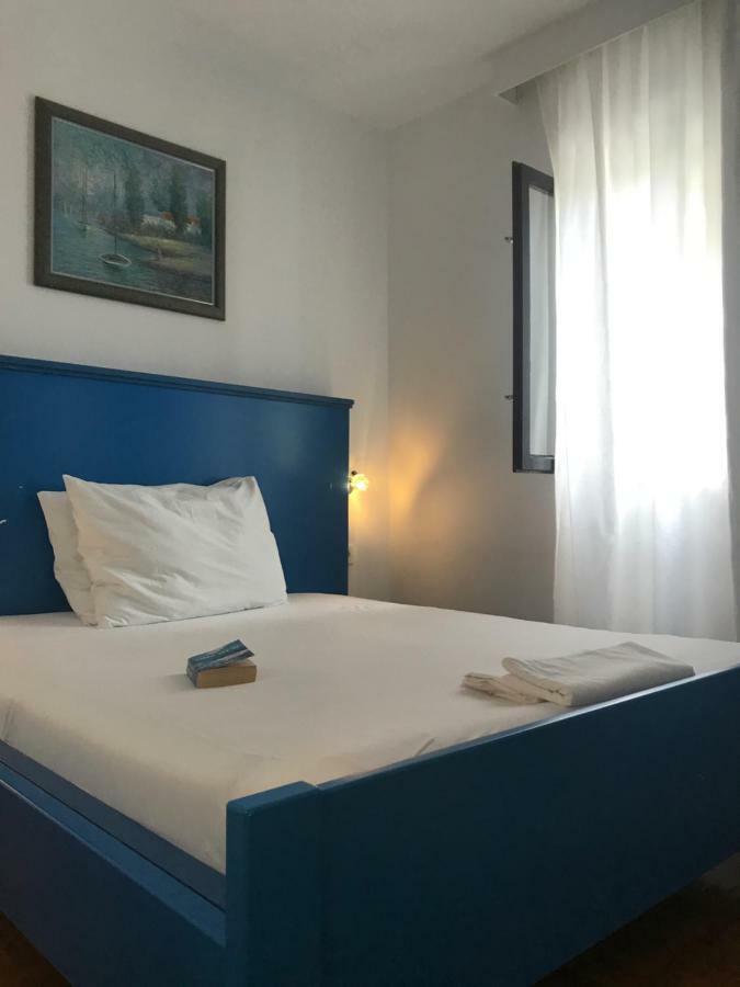 Sara Apartments Baška Voda Kültér fotó