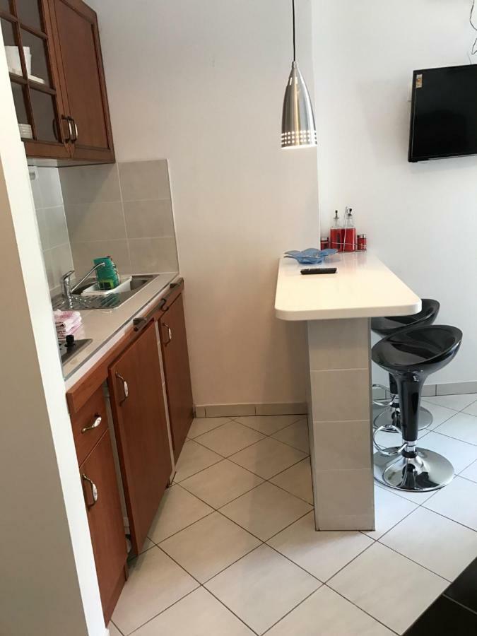 Sara Apartments Baška Voda Kültér fotó