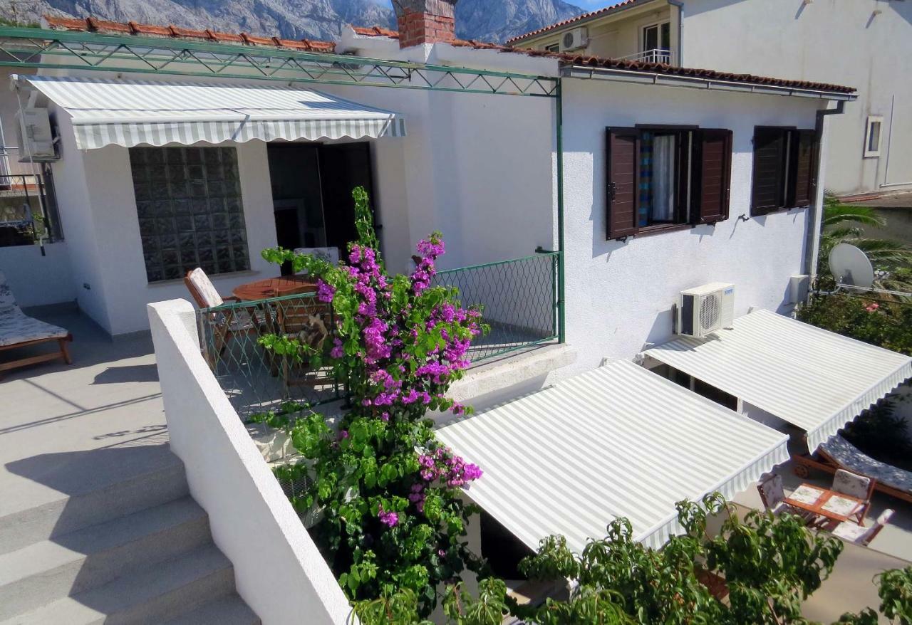 Sara Apartments Baška Voda Kültér fotó